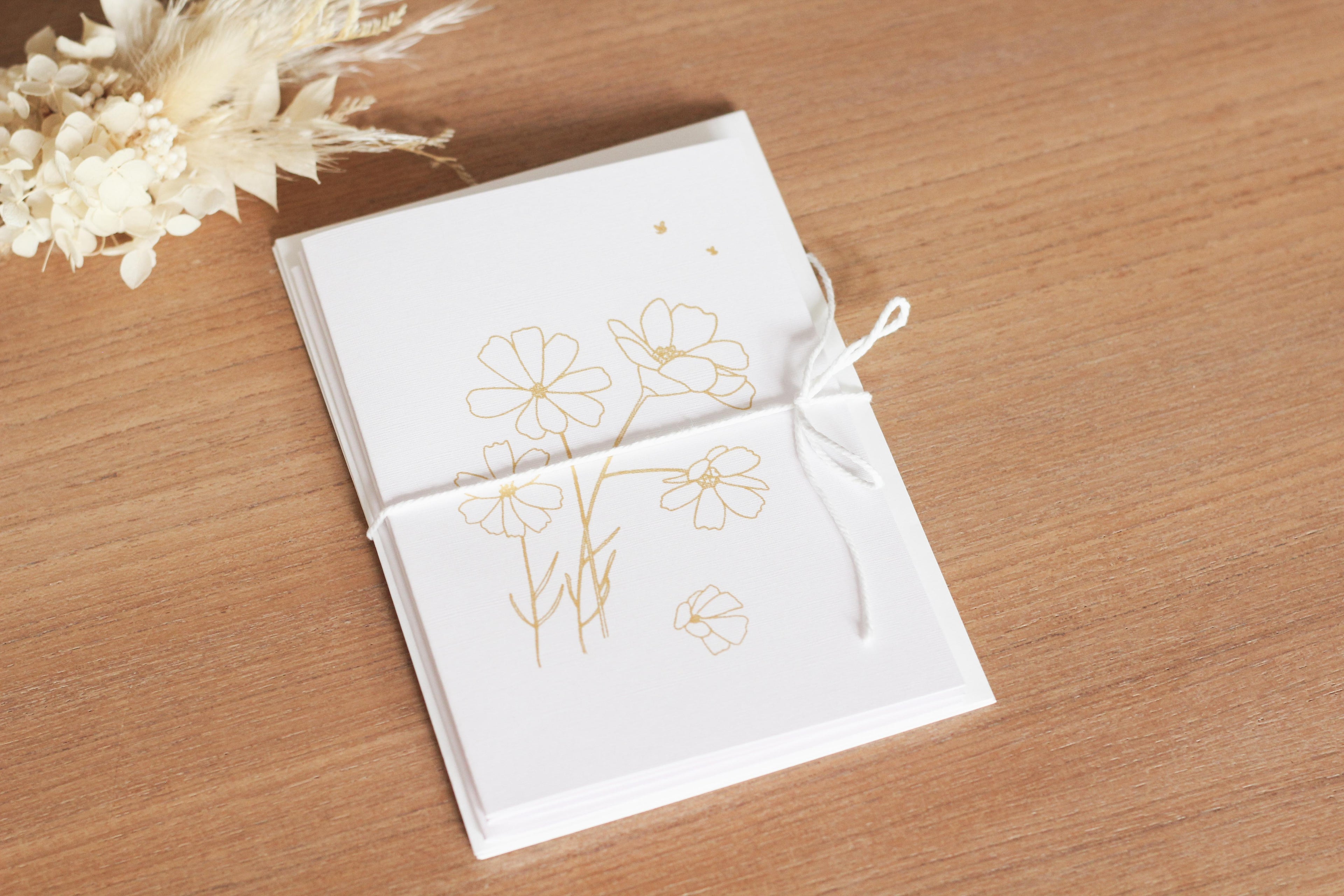 COSMOS Set Of Three Greeting Cards - Linen Gold