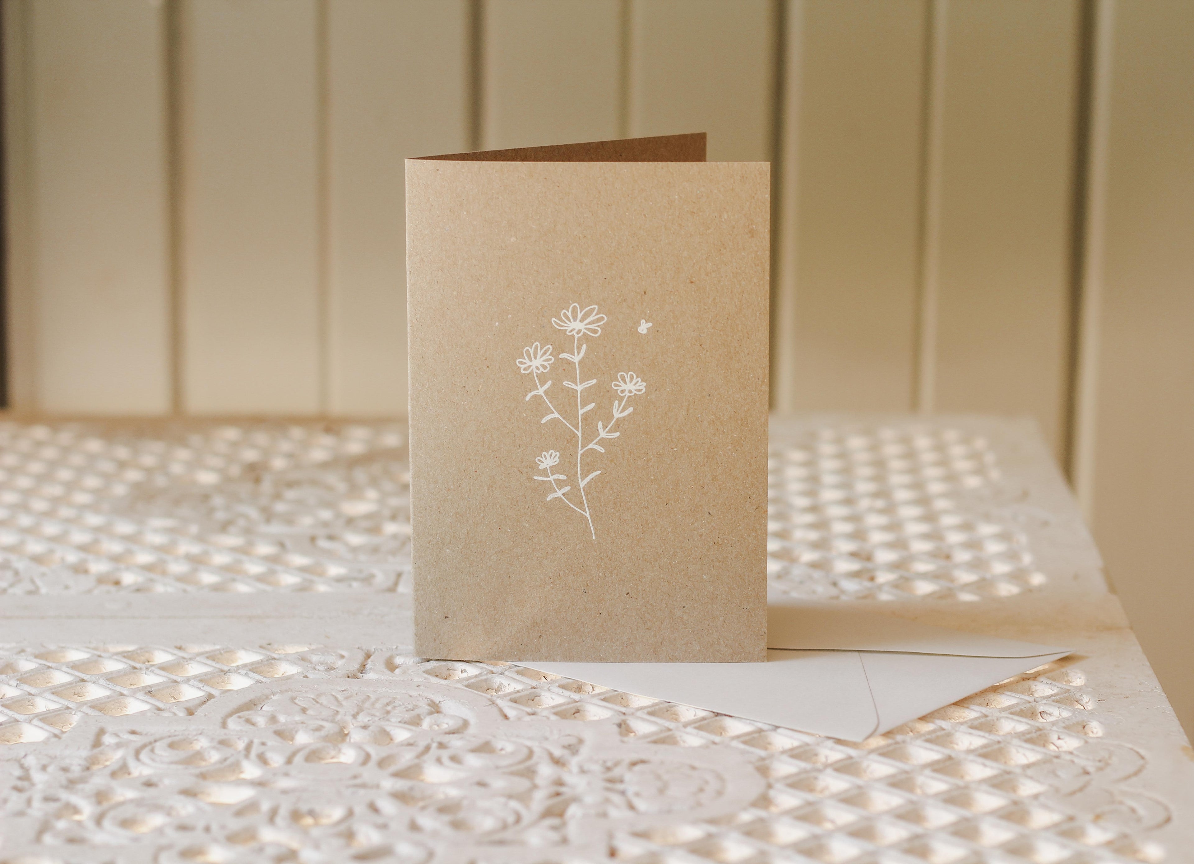 DAISY Greeting Card - Recycled White